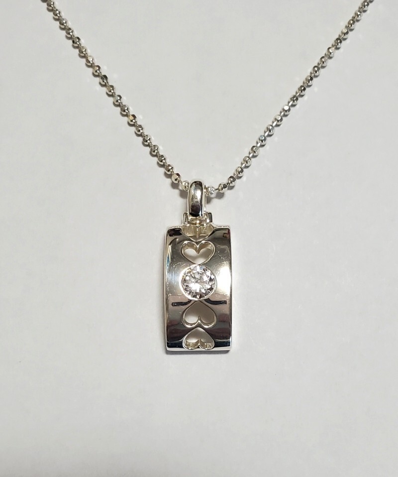 ●Folli Follie●SILVER 925 シルバー925刻印 ハート ペンダント ネックレス 女性用 キュービックジルコニア 11,2g 40㎝ 美品拍卖