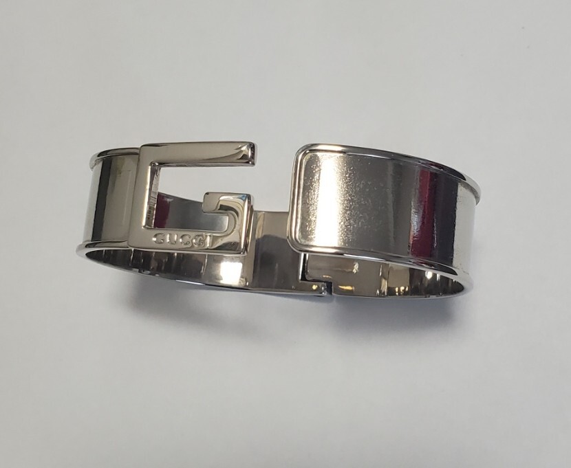 ●グッチ GUCCI● バングル Gロゴ ブレスレット スクエア アクセサリー ブランドジュエリー メンズ 幅1,8㎝ 44,6g きれいめ拍卖