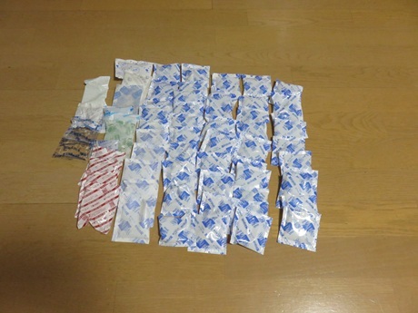 ☆保冷剤☆64個拍卖