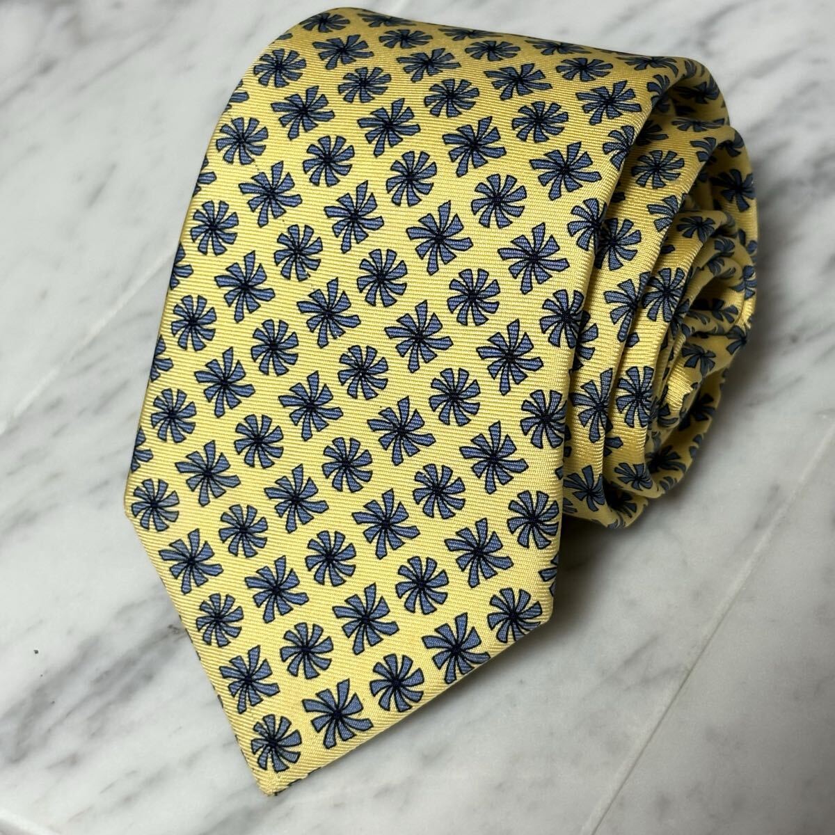 999円~ dunhill ネクタイ イエロー ネイビー パターン柄 (YW1)拍卖