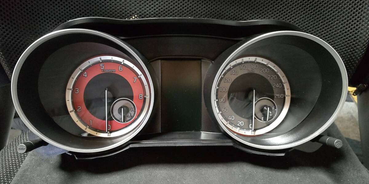 ☆ZC33S スイフトスポーツ 6速MT スピードメーター拍卖