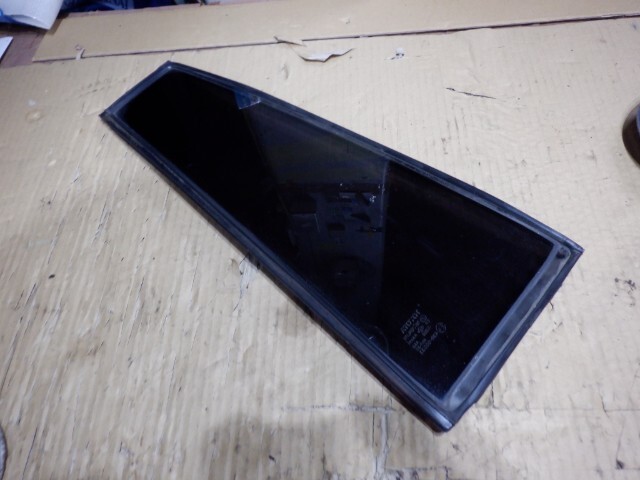 FZJ80G ランドクルーザー ランクル80 純正 右 リア 三角ガラス 43128/b1拍卖