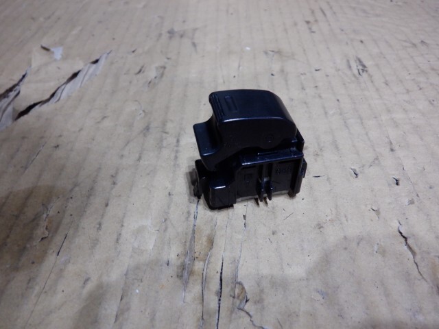 FZJ80G ランドクルーザー ランクル80 純正 左 リア パワーウインドウスイッチ 43136/b1拍卖