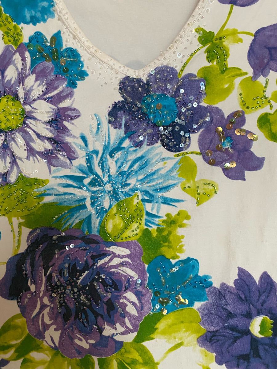 高島屋特選売り場セールにて購入!!!!!-ストレッチ伸縮素材-スパンコールビーズ刺!!!後ろ身頃もお洒落です!!!!送料込みです。拍卖