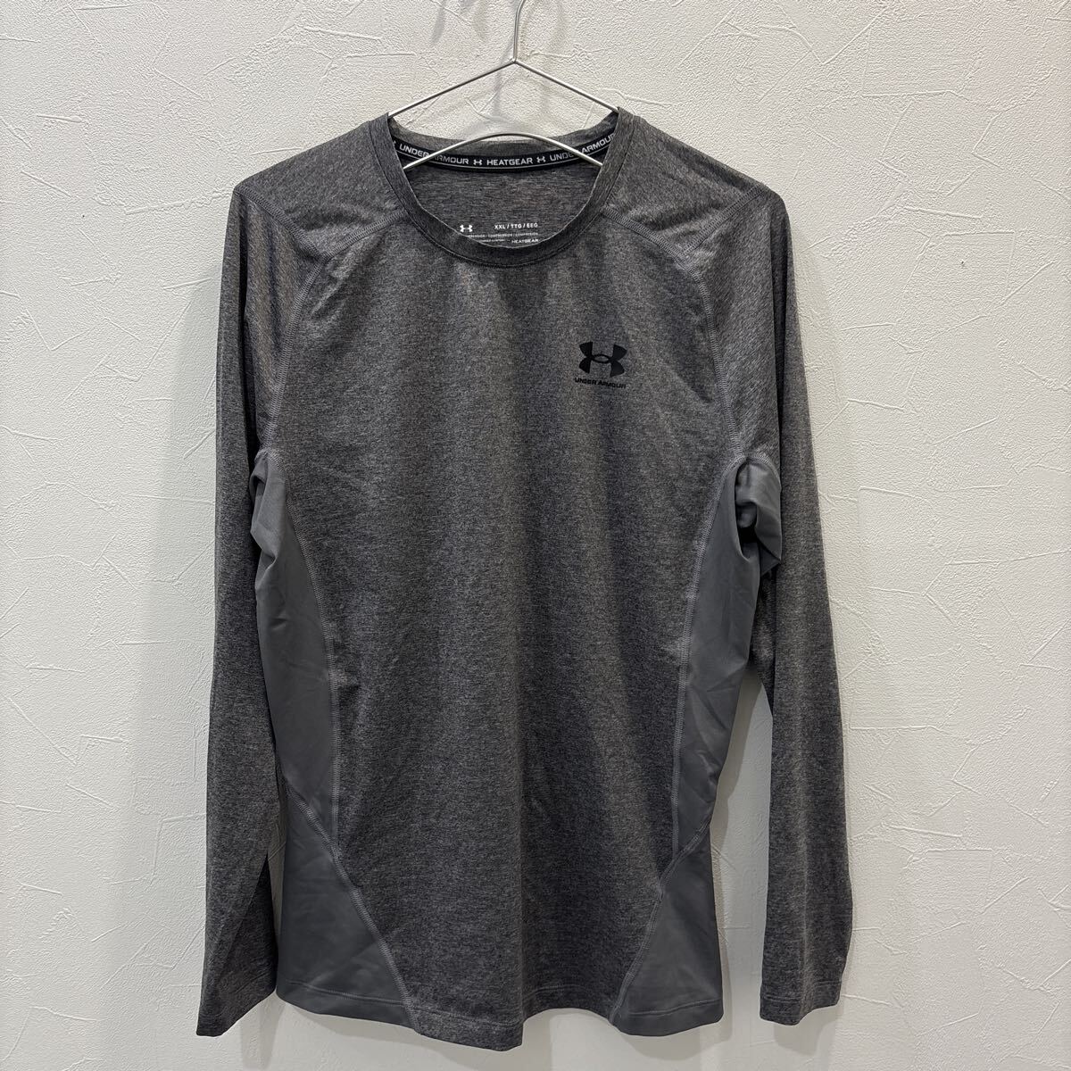 FY248 アンダーアーマー 長袖 インナー アンダーシャツ グレー メンズXXL拍卖