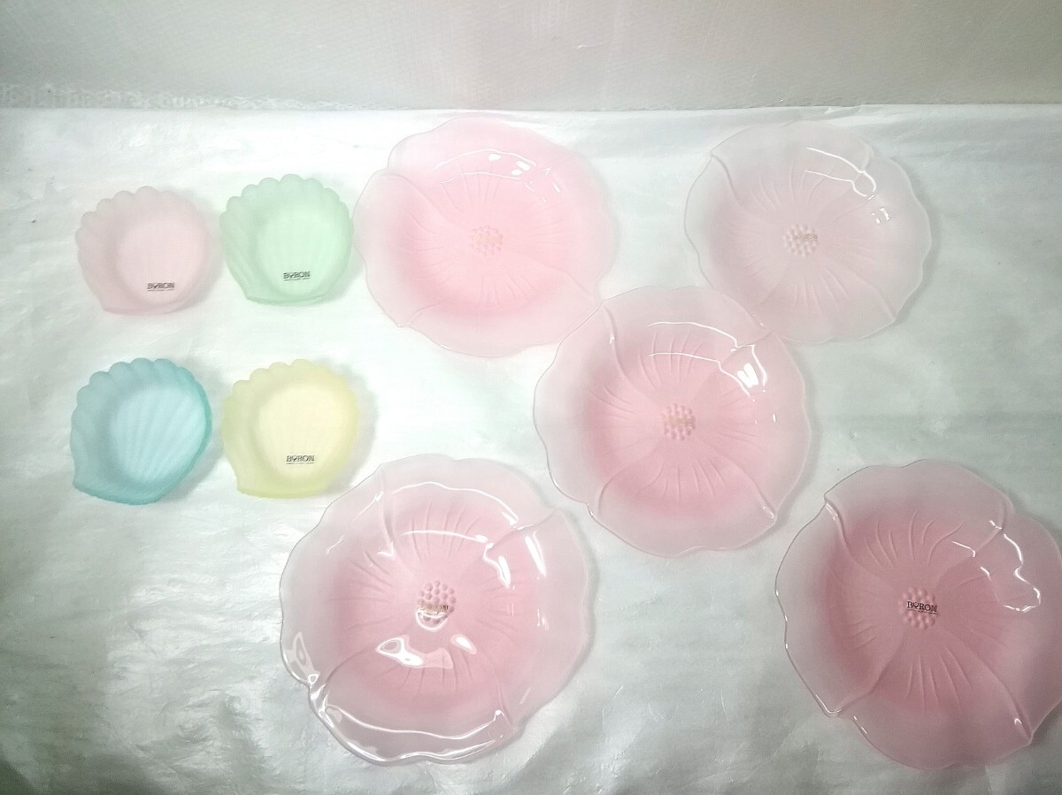 BYRON 廣田硝子 HIROTA お洒落食器 ガラス食器 花びらプレート ピンク 貝殻小鉢 すりガラス 曇りガラス 小皿 ⑨拍卖