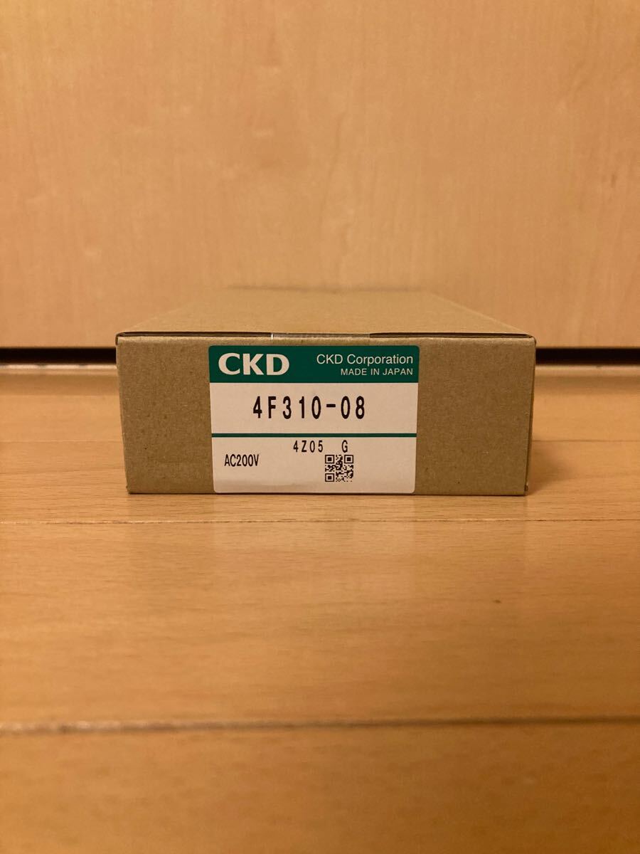 CKD パイロット式 5ポート弁 セレックスバルブ 4F310-08-AC200V 電磁弁拍卖