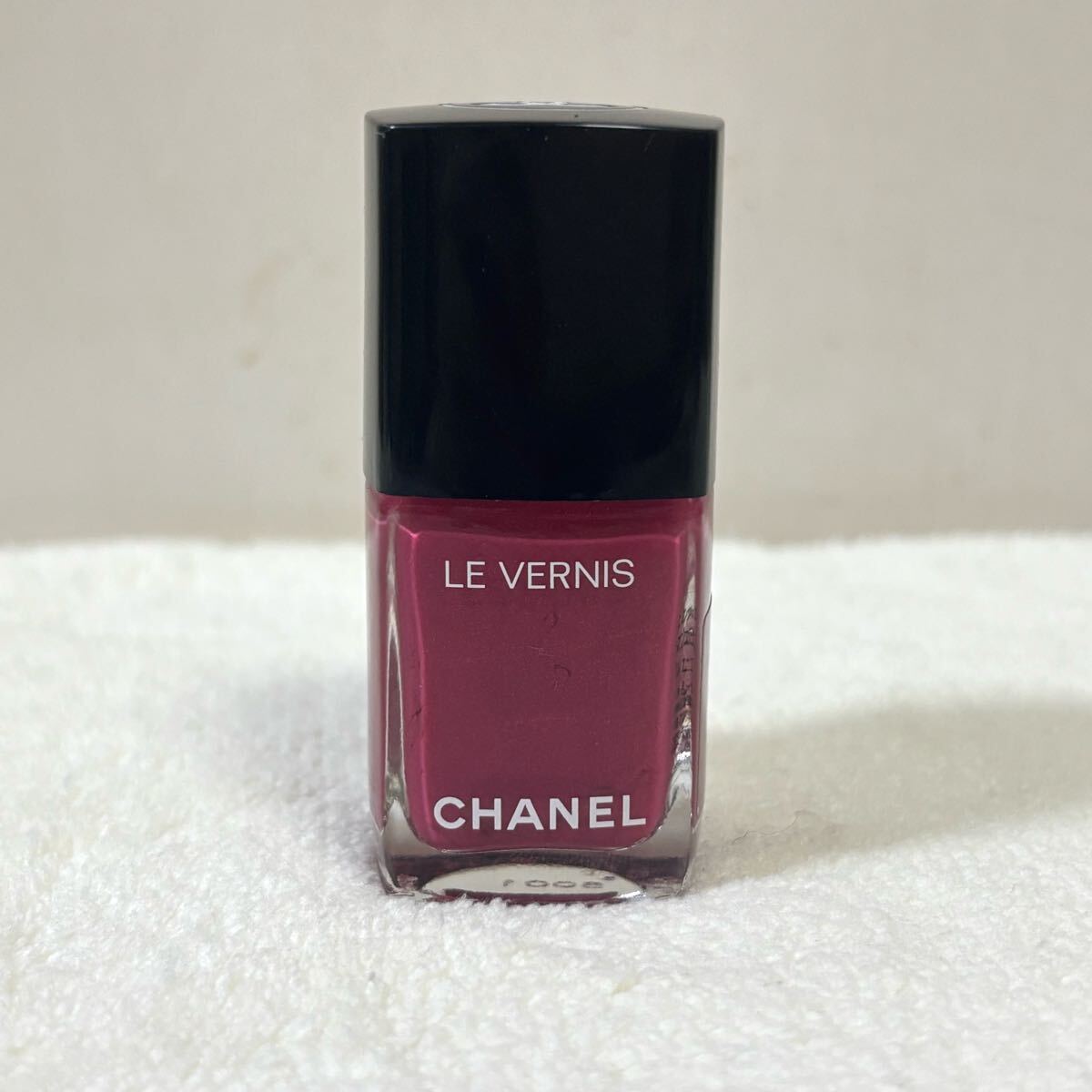 CHANEL シャネル ネイルエナメル 586 ローズ プロディジアス拍卖