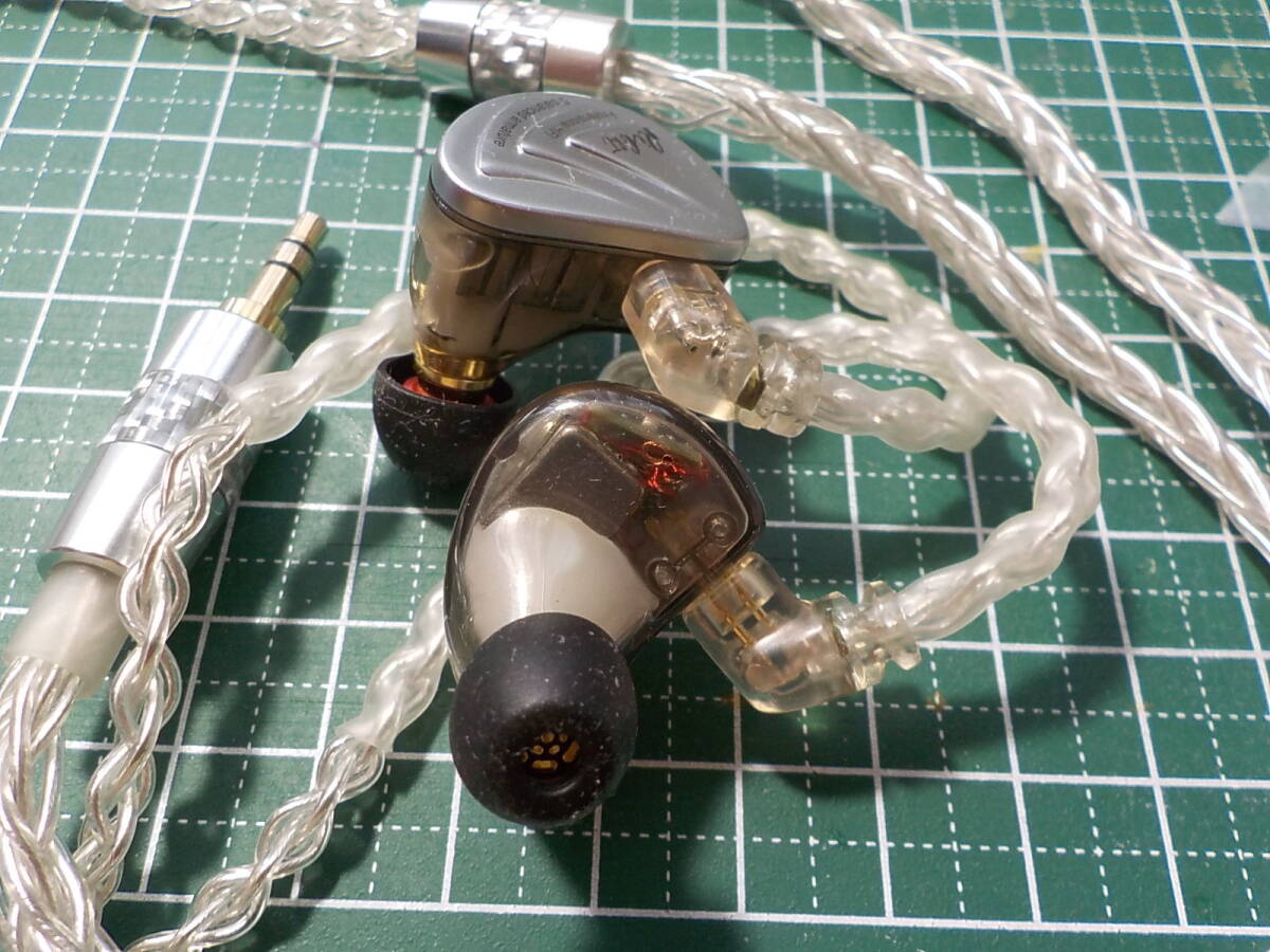 KZ AS16 純動鉄イヤホン有線 HIFIイヤホン拍卖