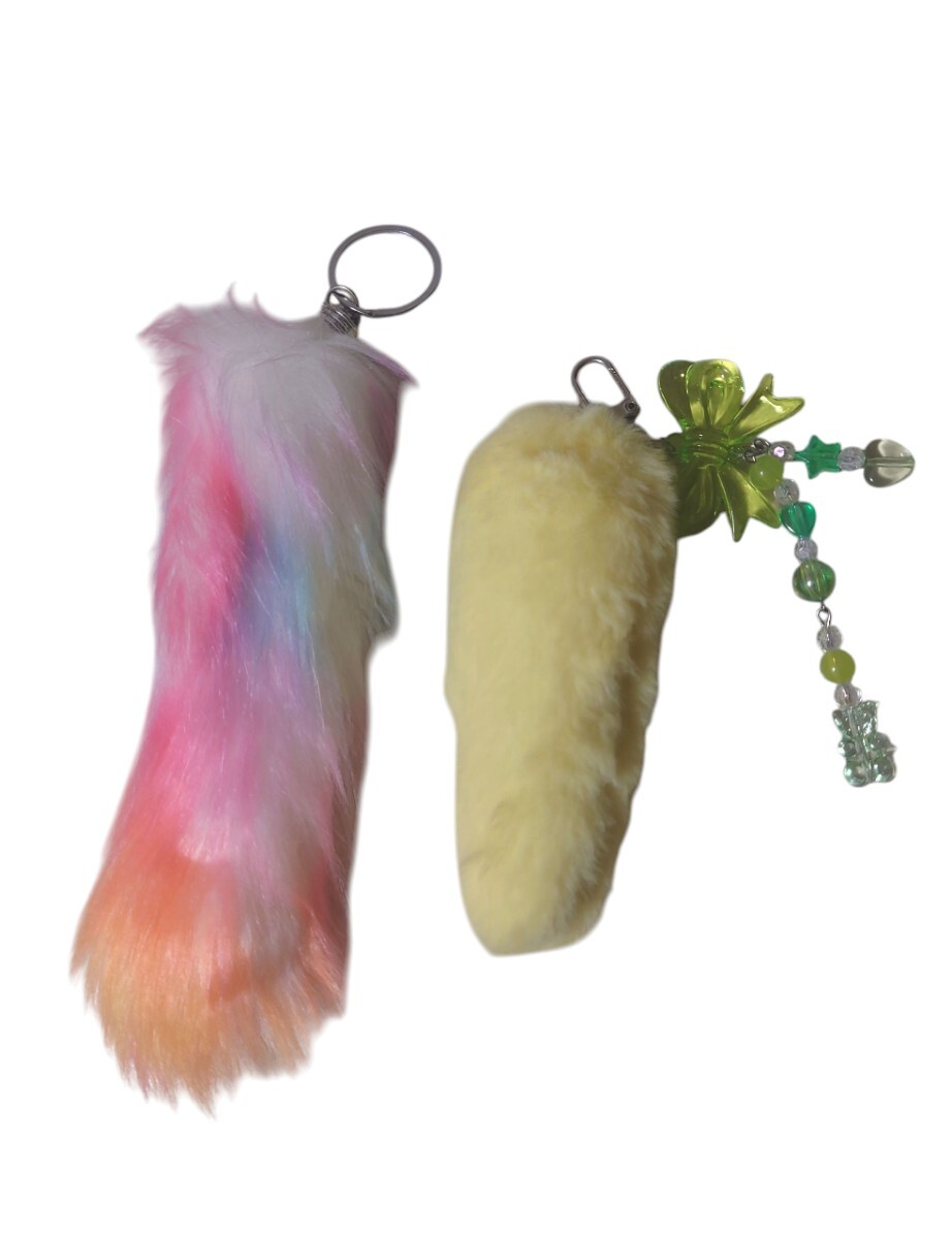 ふわふわしっぽチャーム レインボー キーホルダー キーリング 新品 2点セット拍卖