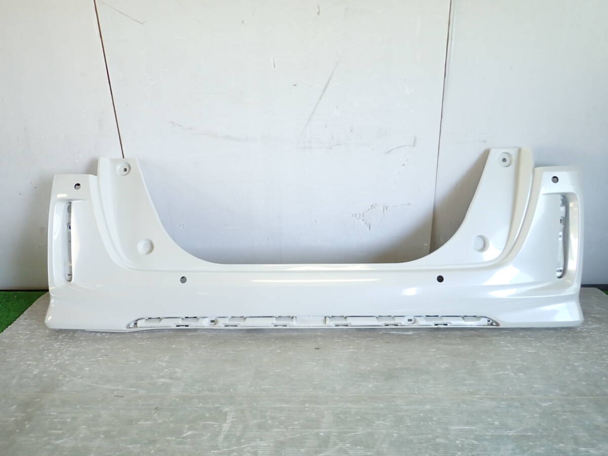 JF3/JF4 後期 N-BOX カスタム エヌボックス 純正 リアバンパー NH883P プラチナホワイトパール 71501-TTA-J200 【25-828】拍卖