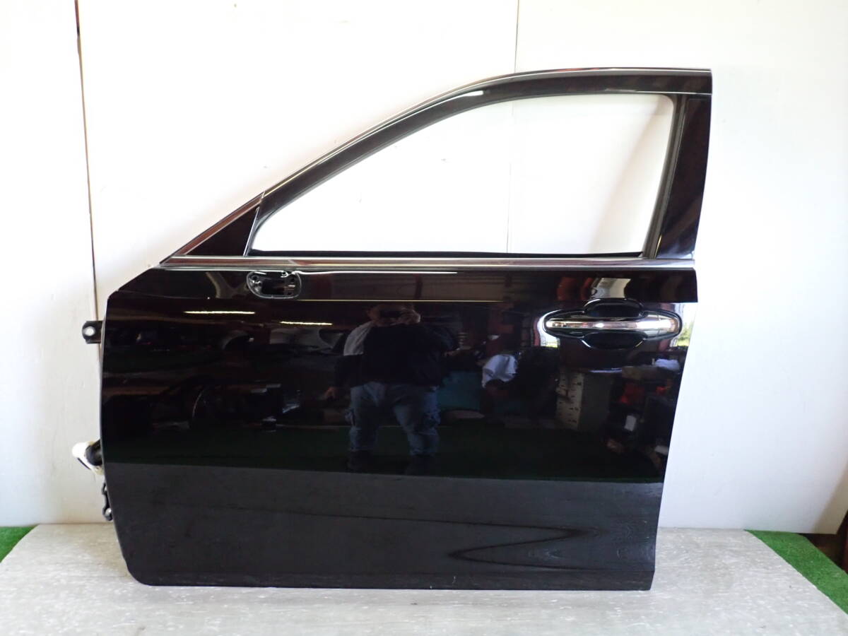 AWS210/AWS211/GRS210/GRS211 前期 クラウン HV ロイヤル サルーン 純正 フロント 左 ドア パネル 202 ブラック 67002-30A60 【25-890】拍卖