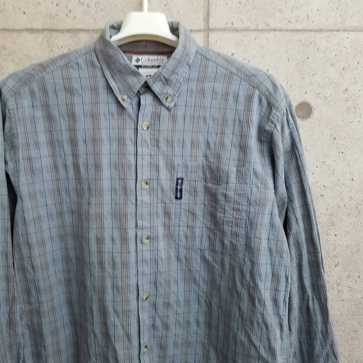 中古 アメリカ古着 Columbia コロンビア 長袖シャツ メンズ Mサイズ 灰色 グレー チェック ビンテージ カジュアル 送料無料拍卖