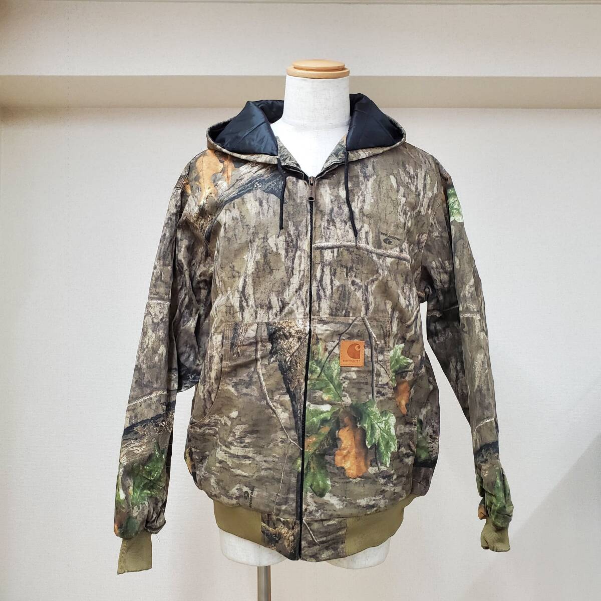 Carhartt カーハート リメイク アクティブジャケット Lサイズ リアルツリー 再構築 カモフラ 迷彩 フーディー パーカー fgy0313-13拍卖