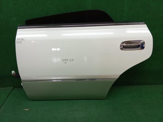 クラウンマジェスタ E-JZS155 リア 左 ドア 051拍卖