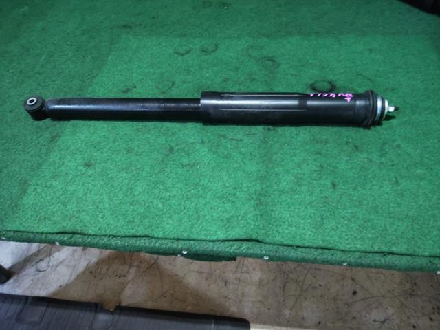 カローラアクシオ DBA-NRE160 リア 左 ショック アブソーバー 1J5拍卖