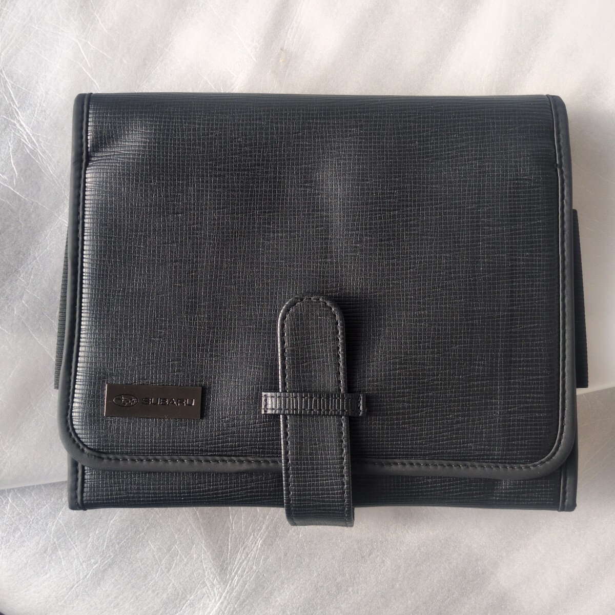 CA04 SUBARU スバル 車検証入れグローブボックス内ケース車検証ケース自動車検査証ケース整備書メンテナンスノート取扱説明書拍卖