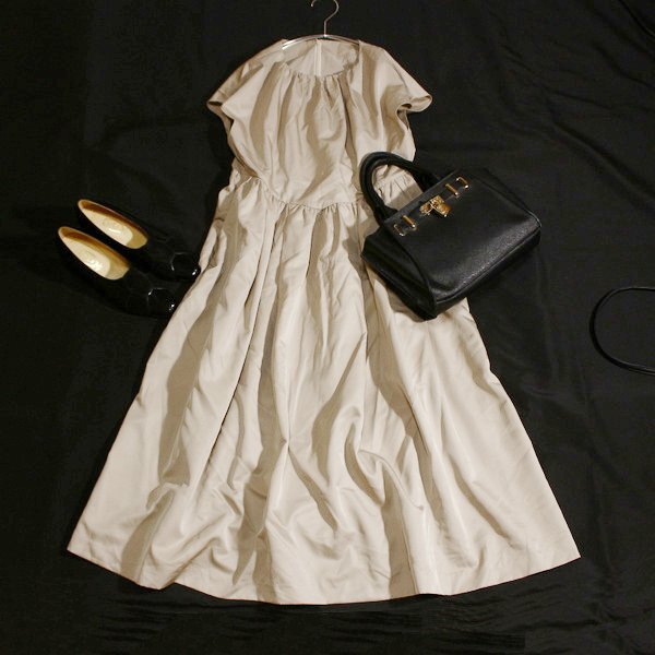 美品 ユナイテッドアローズ GREEN LABEL RELAXING 綺麗めギャザー ワンピース F 春 夏 25C07拍卖