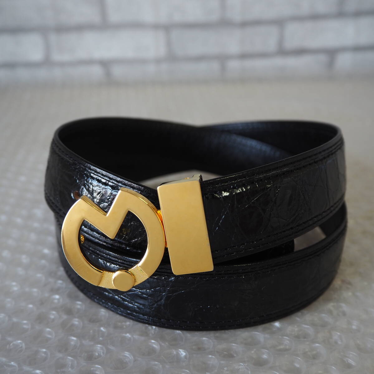 *美品*mila schon/ミラショーン*シャイニークロコダイル*クロコダイル*リアルクロコ*レザー*ベルト*黒*拍卖