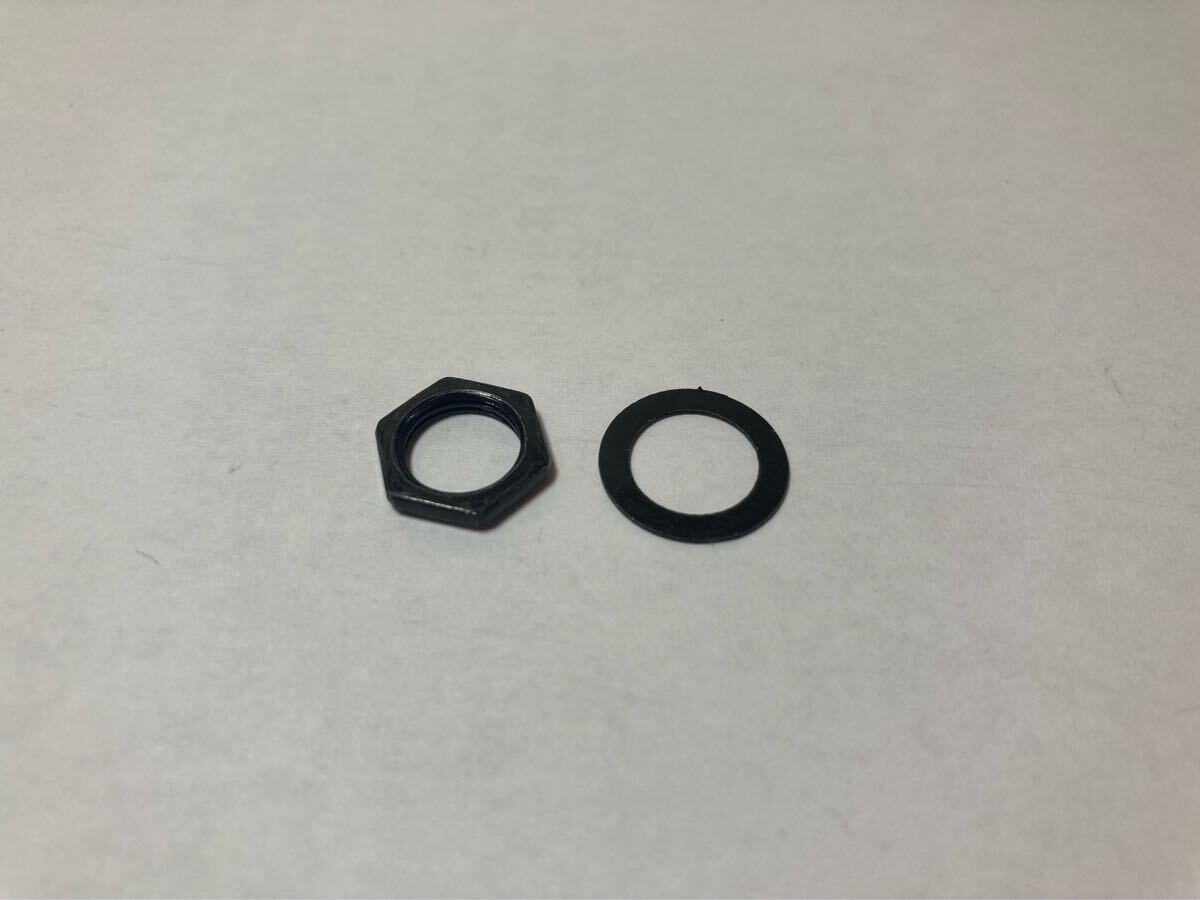 ギター ベース アウトプットジャック用ナット&ワッシャーセット ミリ規格 ブラック(黒) 新品!拍卖
