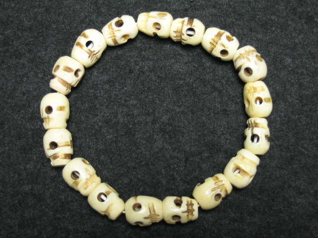 ◎即決●チベット仏教 髑髏 ドクロブレスレット 屍陀林王(チティパティ)  バッファローの骨製 数珠腕輪   no.23ブレス 水牛の骨 拍卖