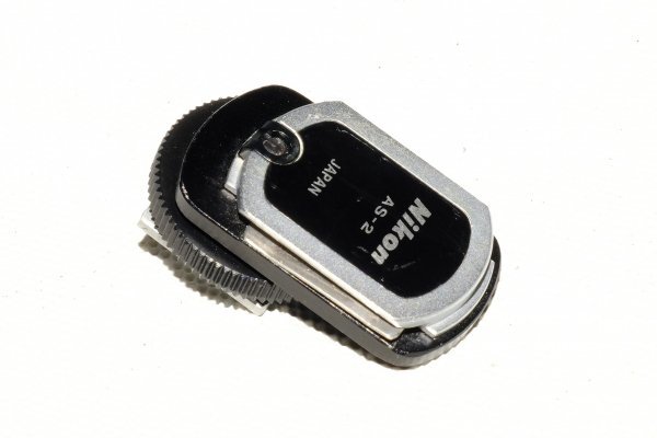 実用*美品中古【Nikon/F4・5用】AS-2*ガンカプラー*F70D/60D/50D/New FM2*SB-7他対応拍卖