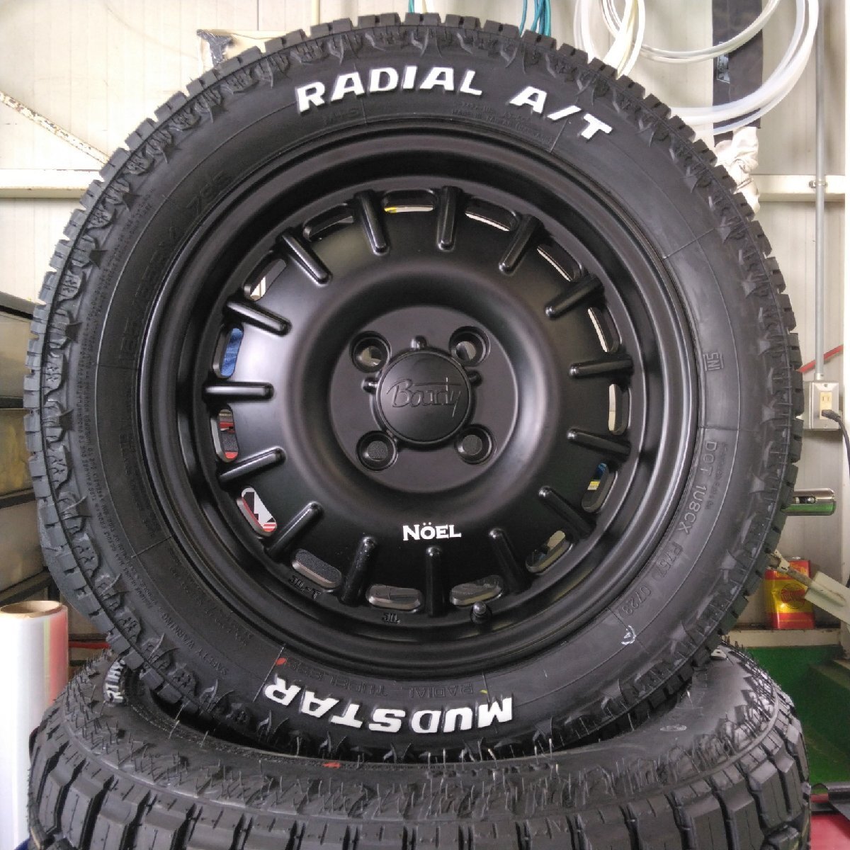 タウンエース 人気 タイヤホイールセット 新品4本セット マッドスター ラヂアル AT 175/65R14 ホワイトレター 14インチ NOEL拍卖