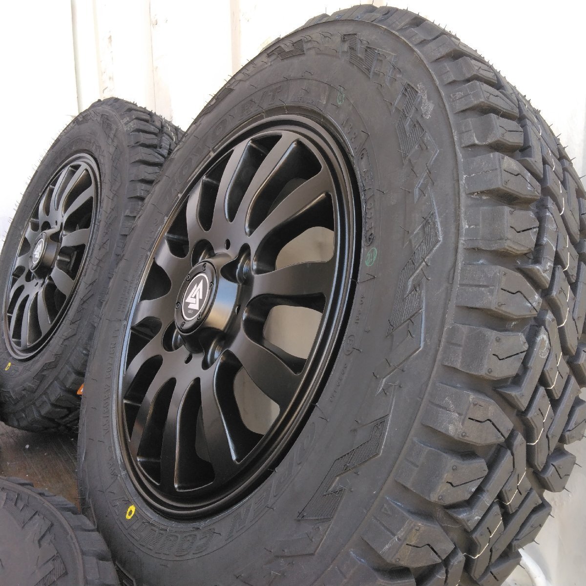 車検対応 ハイゼットバン ハイゼットカーゴ ハイゼットトラック TOYO オープンカントリー RT 145/80R12 12インチ タイヤホイール MUD-Xii拍卖