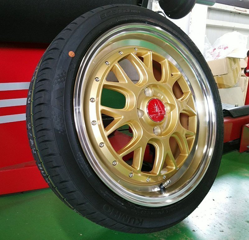 お買い得 NBOX NONE NWGN 人気 タイヤホイール 新品4本セット 16インチ BD00 クムホHS51 165/40R16 165/45R16拍卖