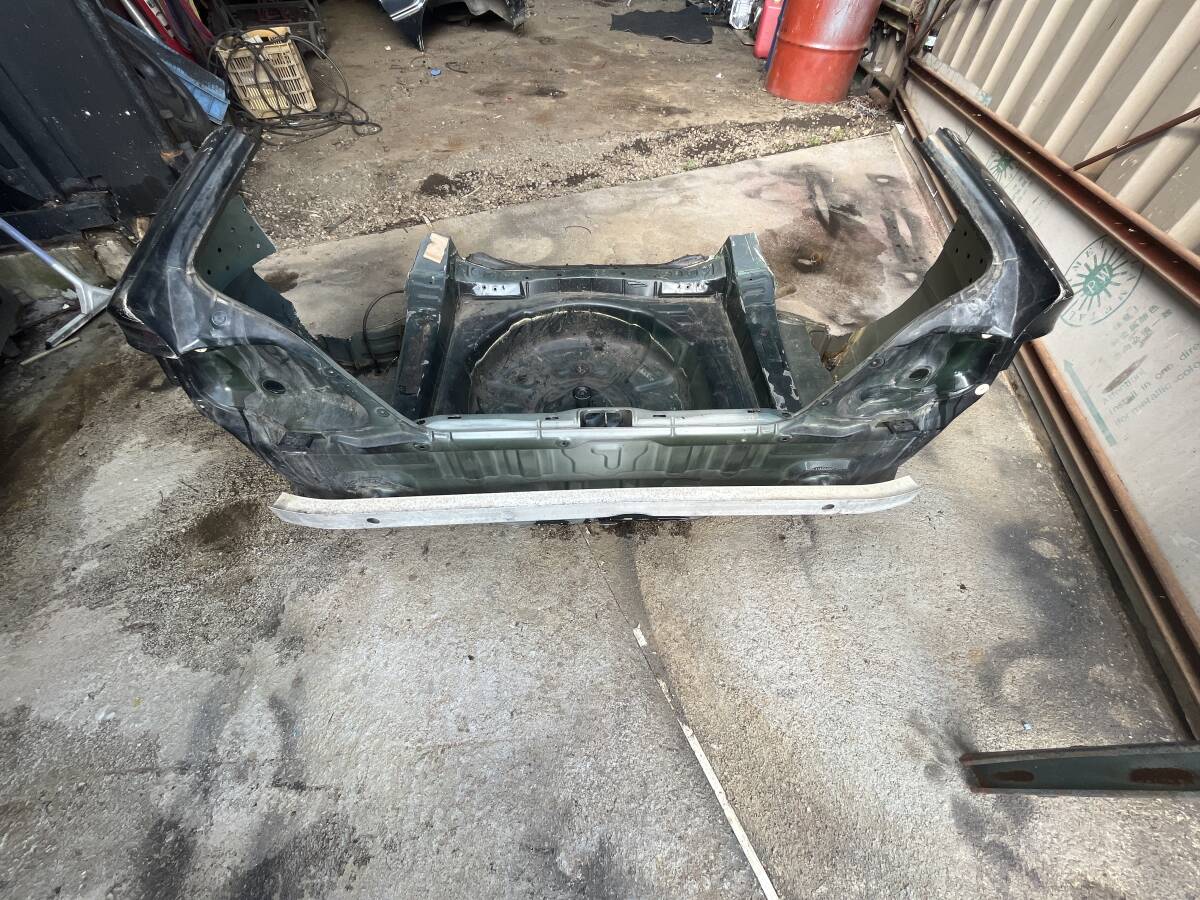 JZX100 チェイサー ツアラーV リア リヤ バックパネル カットパネル拍卖