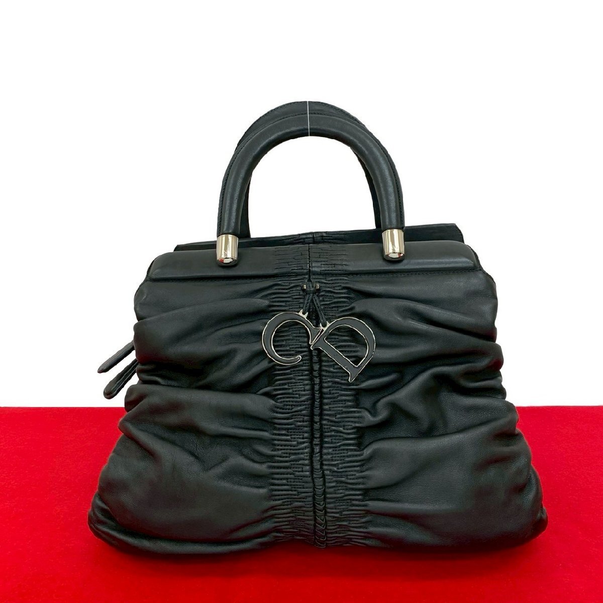 極 美品 Christian Dior クリスチャンディオール カレーニナ CD ロゴ チャーム 金具 レザー ハンドバッグ トートバッグ ブラック 46747拍卖