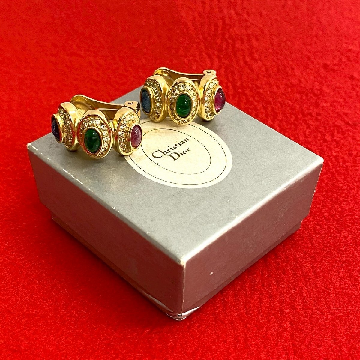 極 美品 箱付き Christian Dior ディオール ヴィンテージ ロゴ GP ラインストーン イヤリング イヤーカフ アクセサリー ゴールド 3266d拍卖