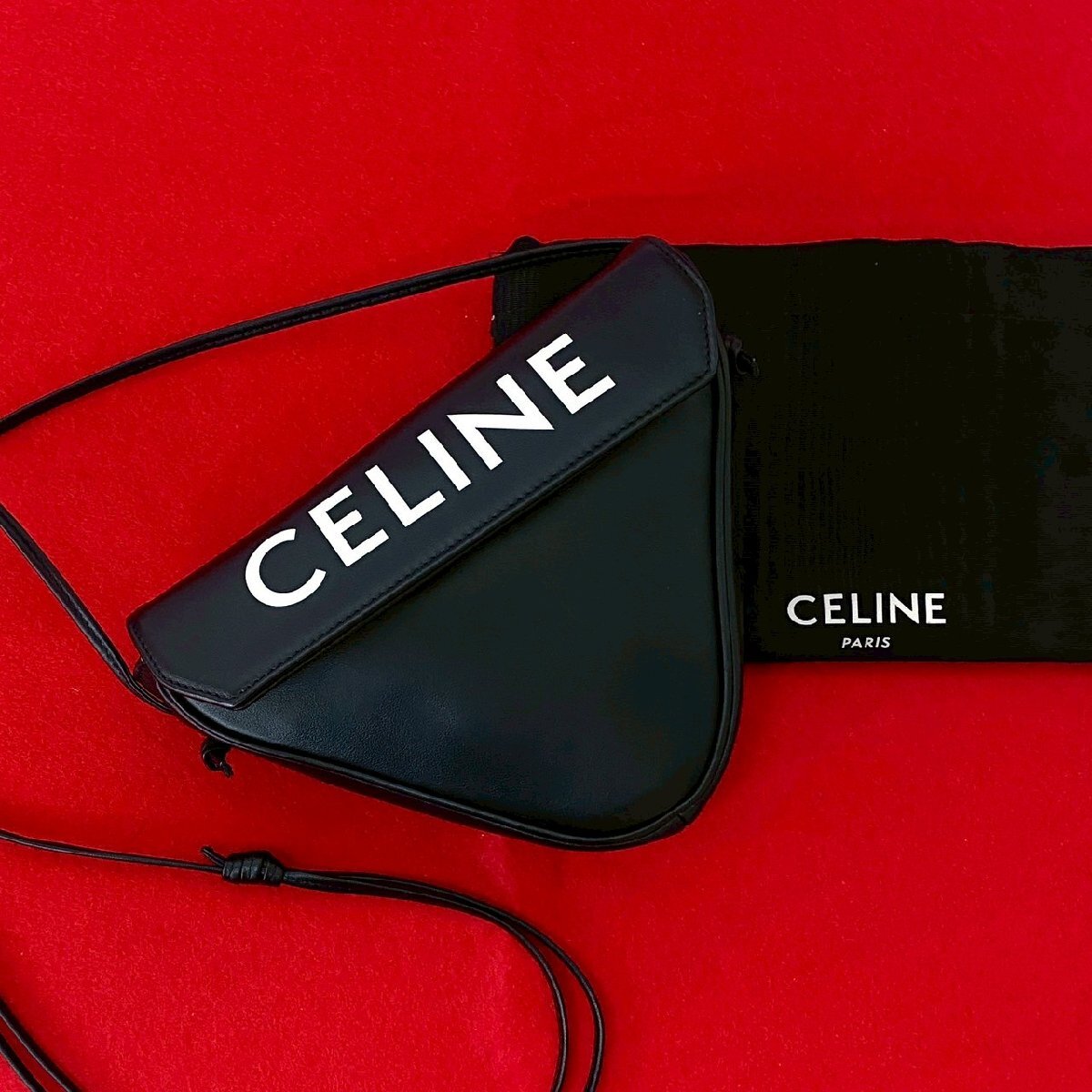 極 美品 希少品 袋付き CELINE セリーヌ トライアングル レザー 本革 2way ミニ ショルダーバッグ ポシェット サコッシュ ブラック 3291a拍卖