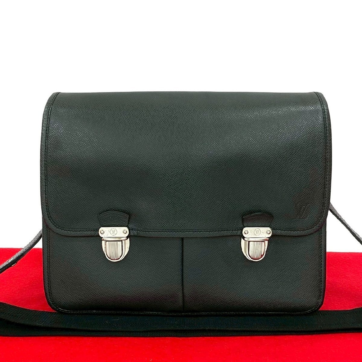極 美品 LOUIS VUITTON ルイヴィトン アレクセイ タイガ レザー 本革 ショルダーバッグ ビジネス メッセンジャーバッグ ブラック 459-6拍卖