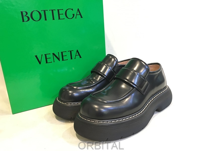 二子玉) BOTTEGA VENETA ボッテガヴェネタ 未使用 SWELL LOAFERS スウェル ローファー 定価165,000円 ブラック 41 (26cm)拍卖