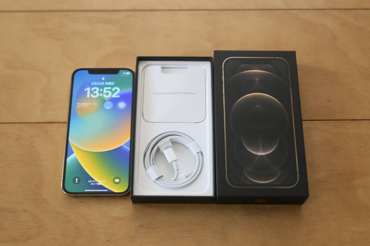 【美品】iPhone 12 Pro 256GB ゴールド SIMフリー 箱/充電ケーブル付き拍卖