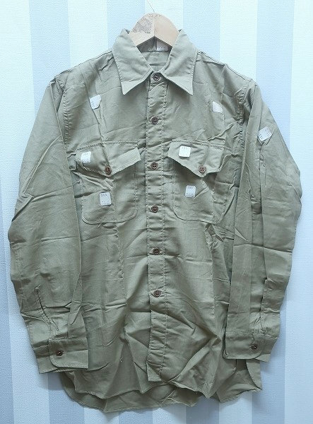 at2879/未使用品 米軍実物 USMC カーキシャツ 44年製 ビンテージ 送料200円拍卖