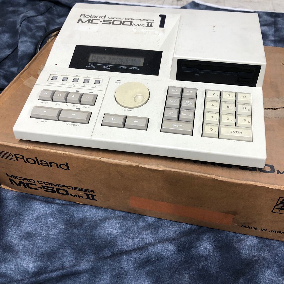 【送料無料】ROLAND MC-500MK2 ローランド シーケンサー拍卖