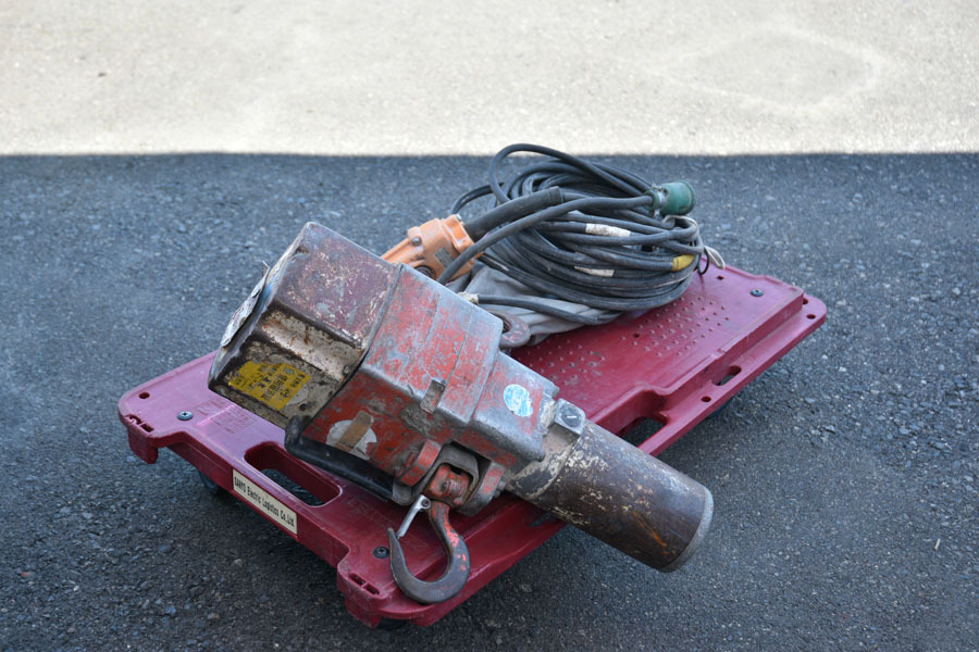 IC093 電気チェーンブロック ホイスト 詳細不明 100V拍卖