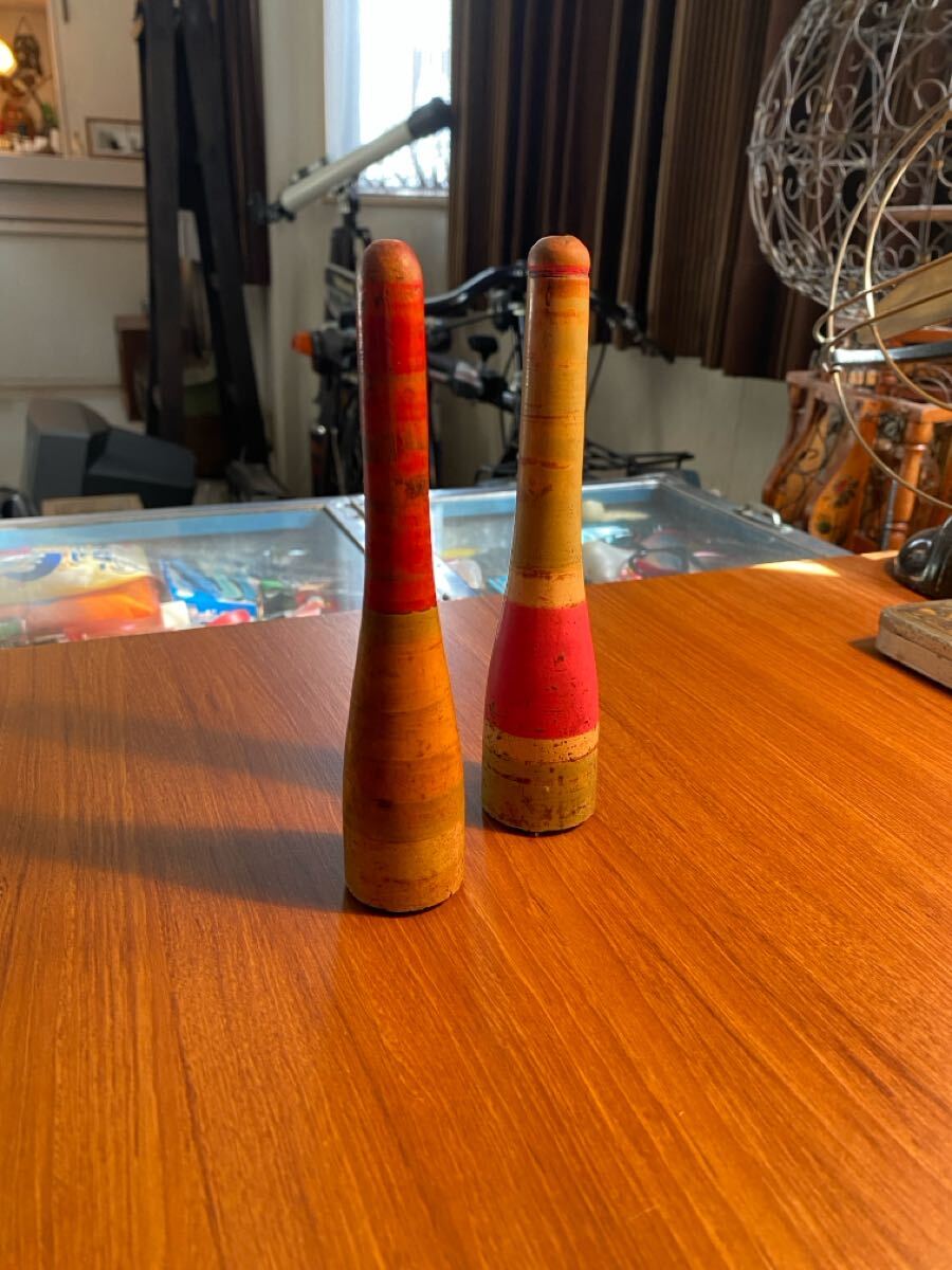 アンティーク糸巻きフック2本組み☆木製 カラフル 昭和レトロ こけし インテリア ヴィンテージ拍卖