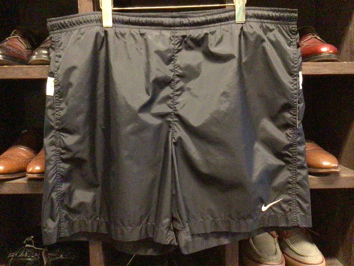 00’S NIKE NYLON SHORTS SIZE L ナイキ ナイロン ショーツ スイム ショート パンツ 短パン スポーツ ランニング ハイキング アウトドア拍卖