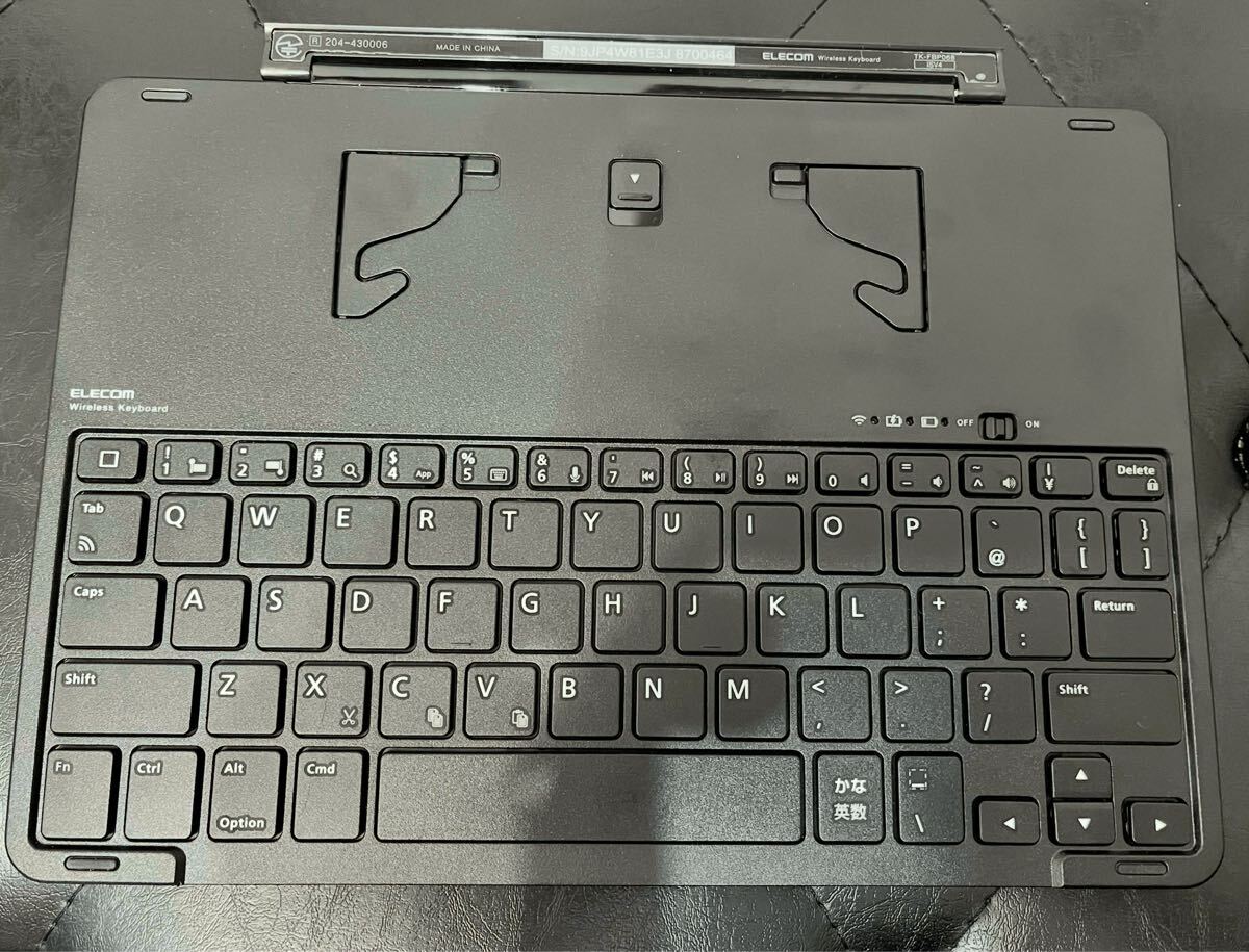 ELECOM TK-FBP068ISV4 for iPadタブレットカバータイプ拍卖