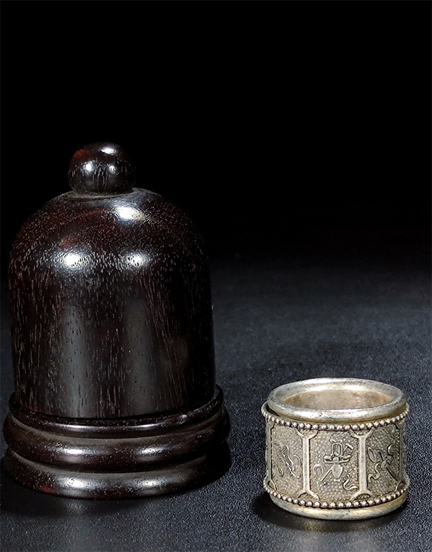zz7|5174 中国骨董品 人間国宝 銅制 極細工【清代の銀のスパナです】 時代物 珍品旧蔵 伝世家珍 置物拍卖
