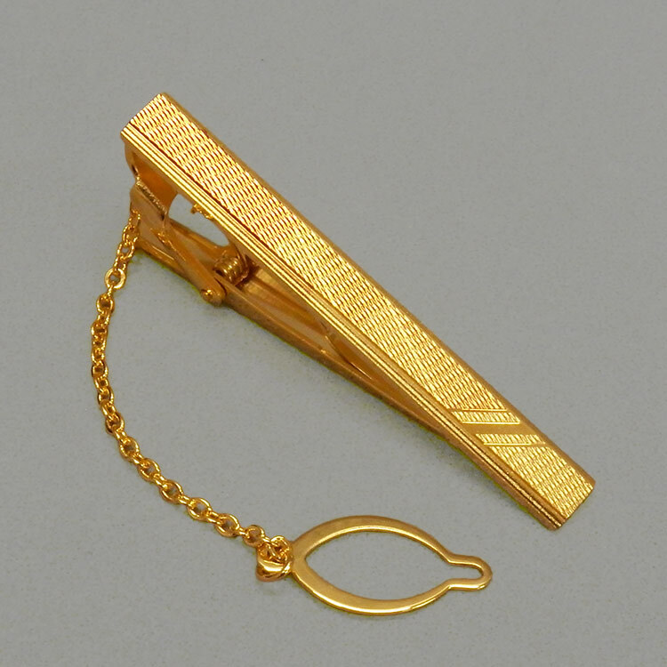 ☆訳あり 礼装 ネクタイピン/タイバー チェーン付 ゴールド メール便可 acc-tb07拍卖
