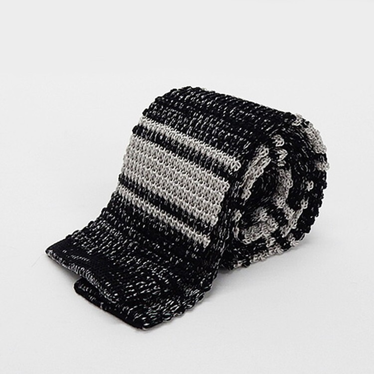 ニットタイ ネクタイ 剣先6cm シルク100% 黒×銀 ボーダー 霜降り ntt111拍卖