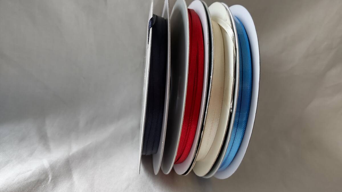 ★お買い得 新品及び使い掛けサテンリボンテープ 4点 ★拍卖