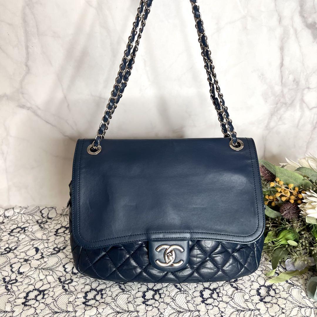 CHANELシャネル【美品】チェーンショルダーバッグ マトラッセ拍卖