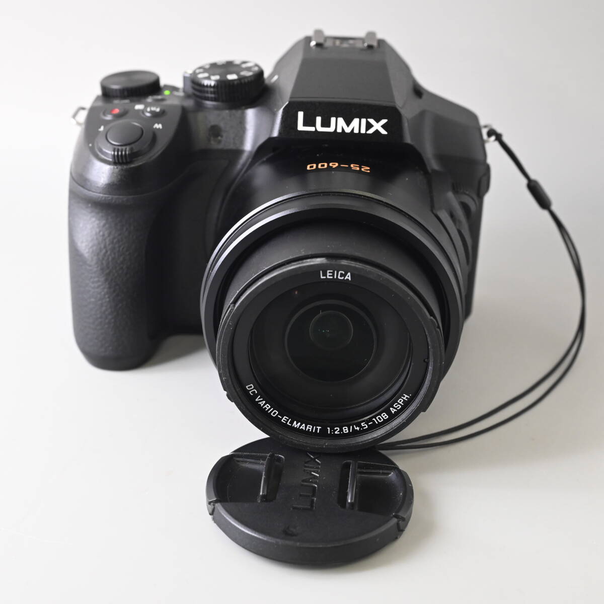 102507 【動確済み】Panasonic LUMIX ネオ一眼 DMC-FZ300 光学ズーム24倍 1280万画素 1/2.3型MOS 高倍率ズーム デジタルカメラ デジカメ拍卖