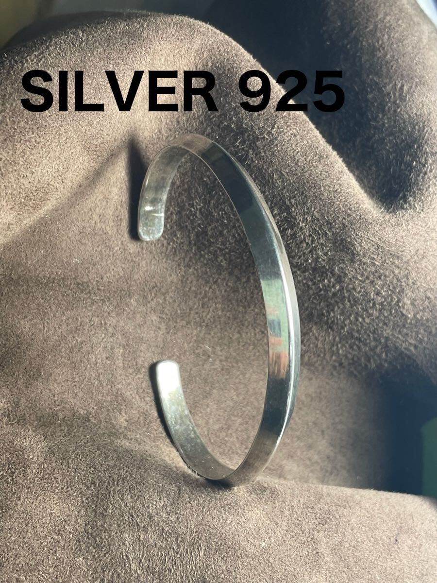 YQ-oeK2154 ヴィンテージカレンシルバーバングル銀手首腕輪Karen silver甲丸oekA拍卖