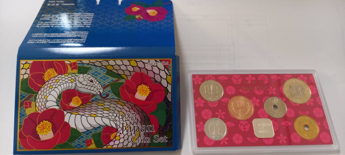 2025年JAPAN COIN SET造幣局購入品 未使用新品 1円から500円各硬貨と純銀年柄板入り拍卖